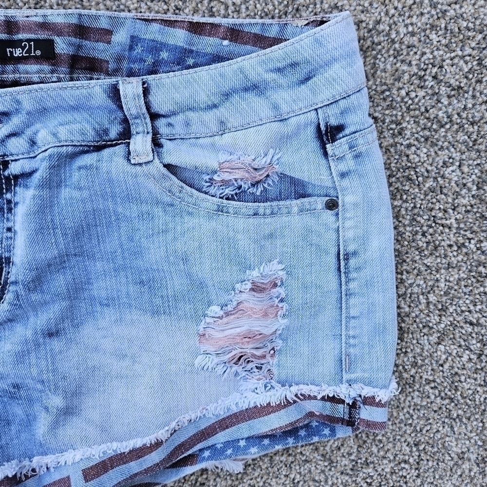 Patriotic Distressed Blue Denim American Flag Shorty Short Shorts Rue 21 Size 14 - Picture 13 of 13